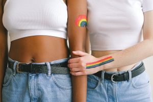 Канадцы хотят предоставлять убежище LGBTQ2