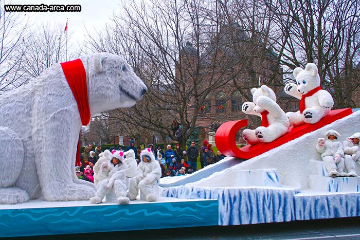 Парад Санта Клауса в Торонто
